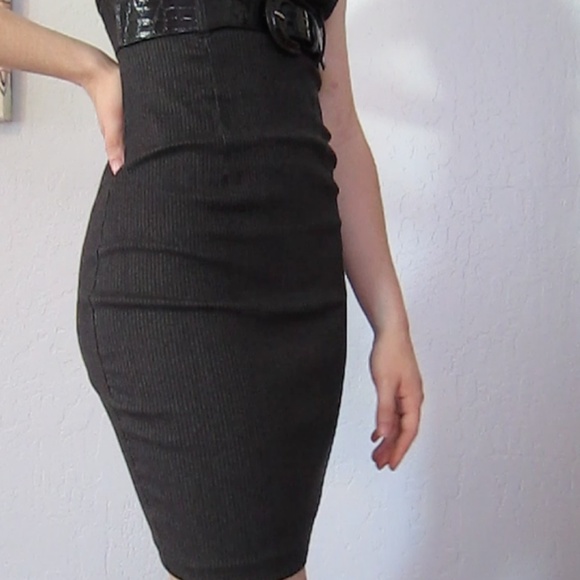 Black Professional Dress - Picture 4 of 6